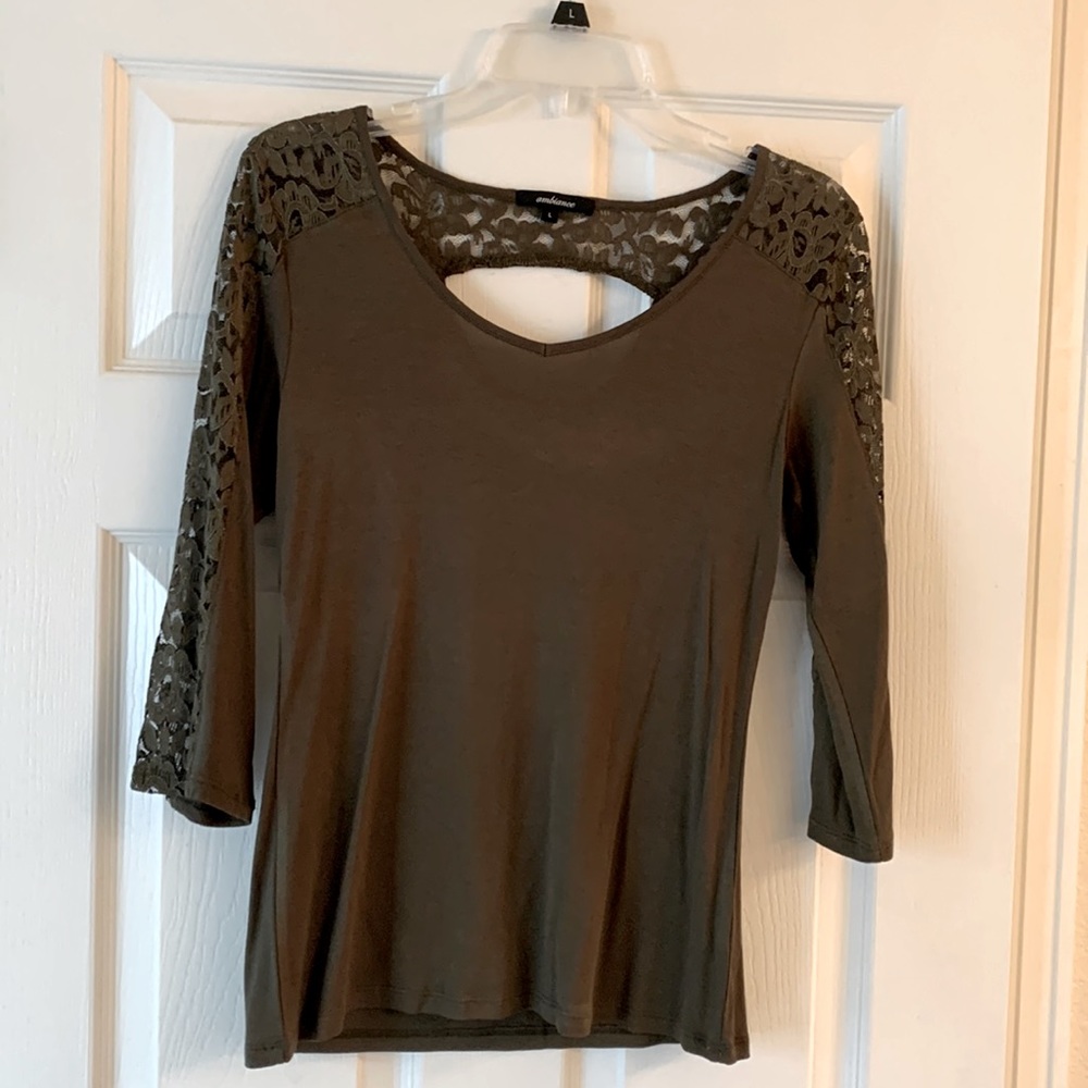 NEW olive 3/4 sleeve lace arm shirt